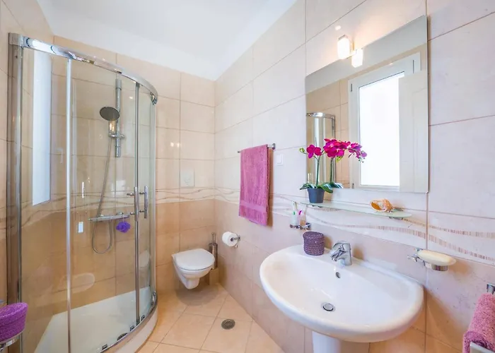 Gina By * Klimatia (Corfu)